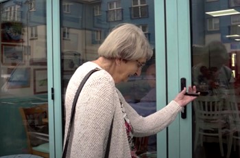 Door Test